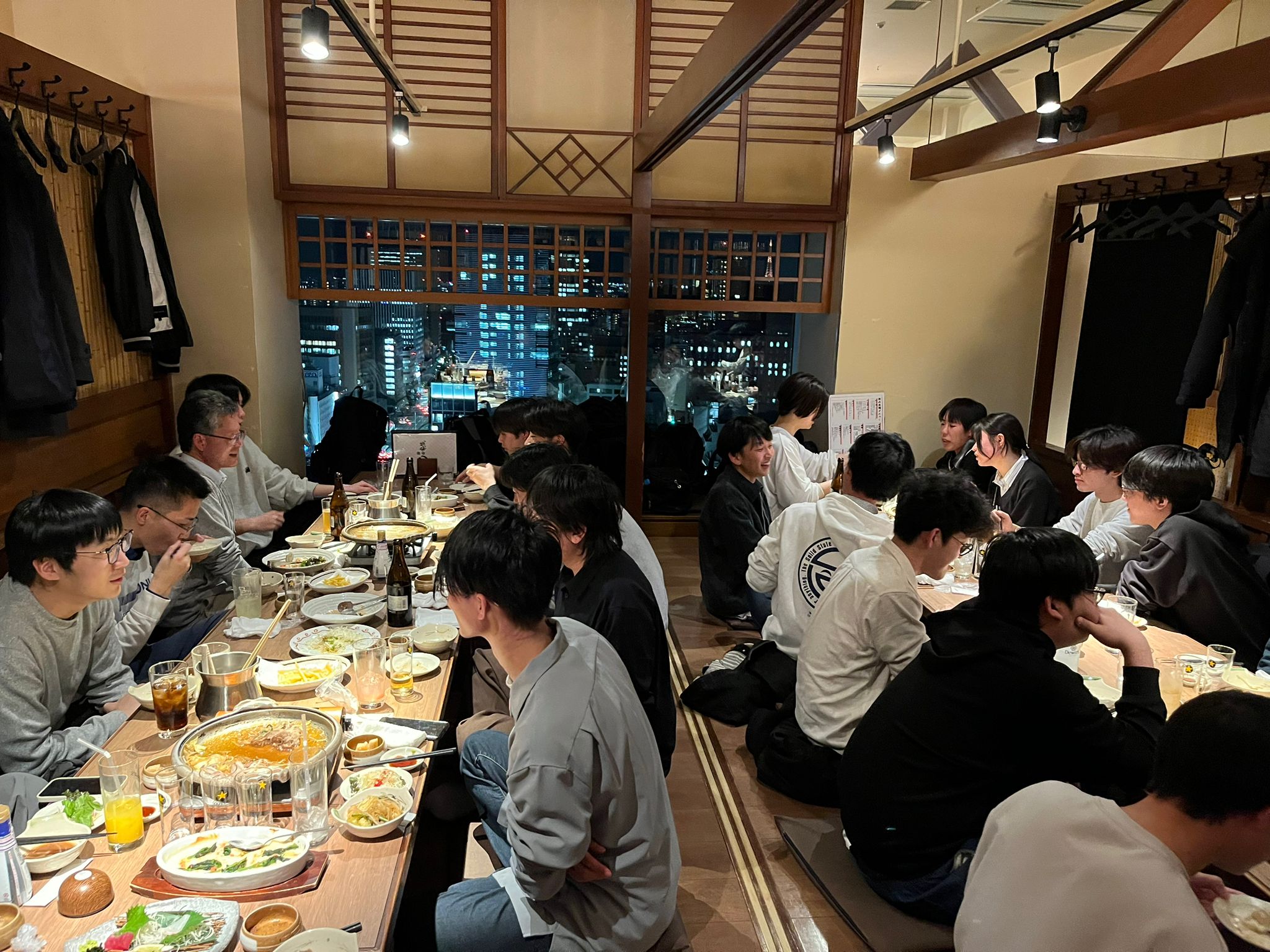 2025-03-25-graduation-dinner-party-2